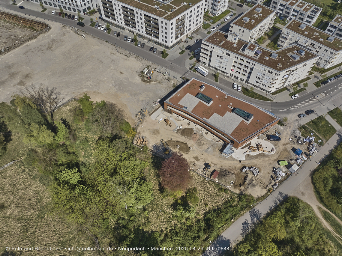 29.04.2025 - Quartierpark und Alexisquartier in Neuperlach