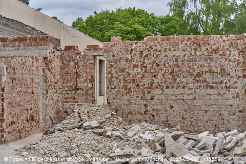 05.05.2025 - Abrissbaustelle Kindergarten an der Heinrich-Wieland-Strasse in Neuperlach
