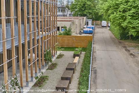 05.05.2025 - Abrissbaustelle Kindergarten an der Heinrich-Wieland-Strasse in Neuperlach