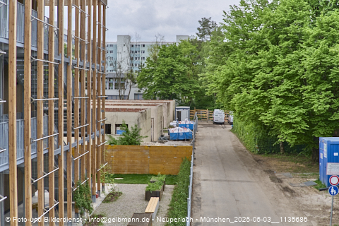05.05.2025 - Abrissbaustelle Kindergarten an der Heinrich-Wieland-Strasse in Neuperlach