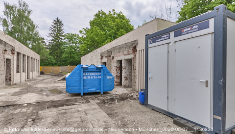 07.05.2025 - Abrissbaustelle Kindergarten an der Heinrich-Wieland-Strasse in Neuperlach
