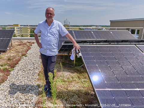 05.07.2025 - Dachbegehung mit der Münchner Wohnen am Karl-Marx-Ring 11-21 in Neuperlach