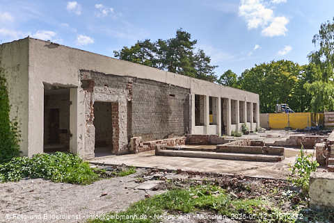 12.07.2025 - Abrissbaustelle Kindergarten an der Heinrich-Wieland-Strasse in Neuperlach