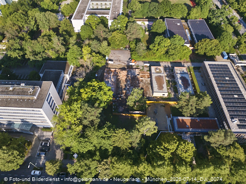 14.07.2025 - Abrissarbeiten des alten Kindergartens an der Heinrich-Wieland-Straße 3 in Neuperlach