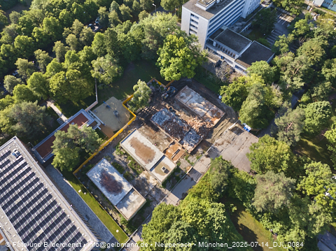 14.07.2025 - Abrissarbeiten des alten Kindergartens an der Heinrich-Wieland-Straße 3 in Neuperlach