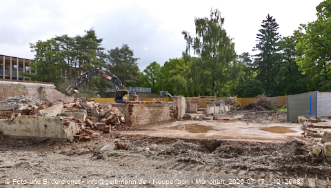 17.07.2025 - Abrissbaustelle Kindergarten an der Heinrich-Wieland-Strasse in Neuperlach