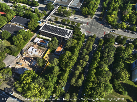 19.07.2022 - Abriss des alten Kindergartens an der Heinrich-Wieland-Straße in Neuperlach