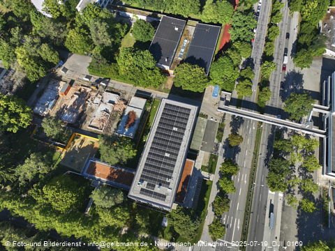 19.07.2022 - Abriss des alten Kindergartens an der Heinrich-Wieland-Straße in Neuperlach