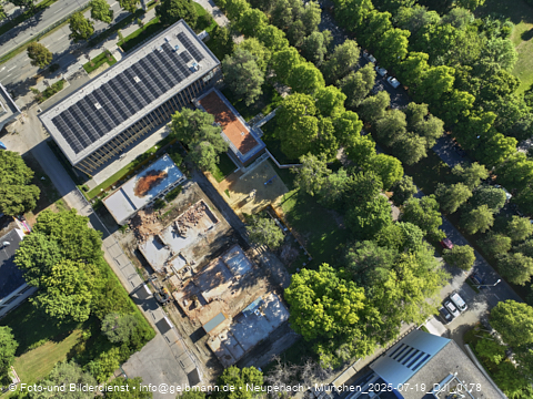 19.07.2022 - Abriss des alten Kindergartens an der Heinrich-Wieland-Straße in Neuperlach