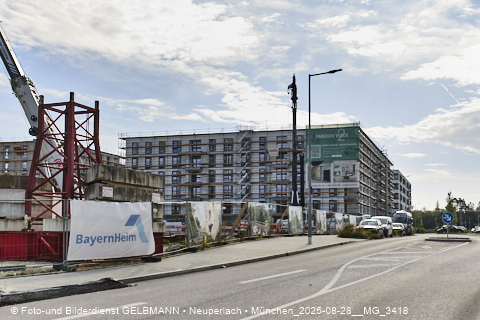 28.08.2025 - DEMOS-Baustelle und BayernHeim-Baustelle Alexiqauartier und BayernHeim in Neuperlach