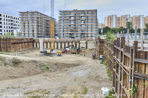 30.08.2025 - DEMOS-Baustelle und BayernHeim-Baustelle Alexiqauartier und BayernHeim in Neuperlach