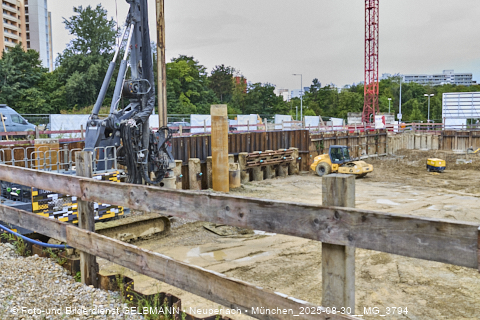 30.08.2025 - DEMOS-Baustelle und BayernHeim-Baustelle Alexiqauartier und BayernHeim in Neuperlach