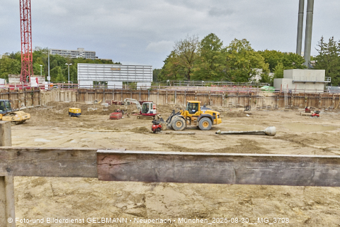 30.08.2025 - DEMOS-Baustelle und BayernHeim-Baustelle Alexiqauartier und BayernHeim in Neuperlach