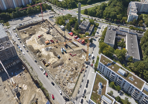 03.09.2025 - Luftbilder der DEMOS-Baustelle und BayernHeim-Baustelle Alexiqauartier und BayernHeim in Neuperlach