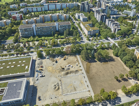 03.09.2025 - Luftbilder vom der Baustelle zur Grundschule am Karl-Marx-Ring in Neuperlach