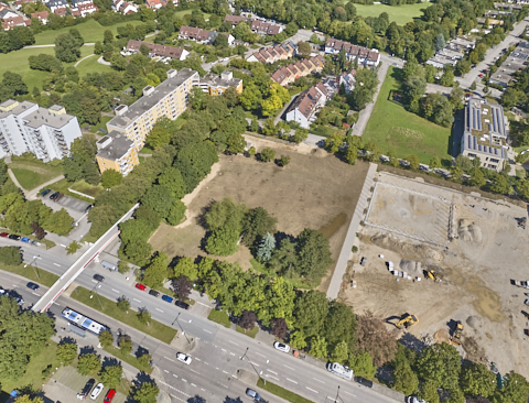 03.09.2025 - Luftbilder vom der Baustelle zur Grundschule am Karl-Marx-Ring in Neuperlach