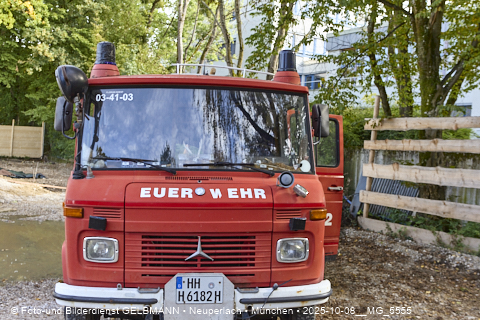 11.10.2025 - Indianerzelte für den Kinderspielplatz des neuen Haus für Kinder in Neuperlach