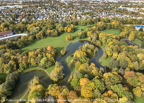 21.10.2025 - der Ostpark mit See und Biergarten im Herbst 2025