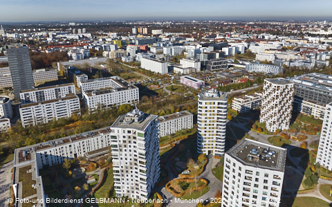 05.11.2025 - Siemenswerke in Obersendling mit Neubau einer Hochhaussiedlung