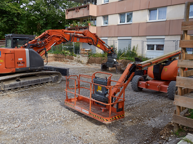 14.08.2019 - Die Aufstockungsarbeiten am OMGR beginnen