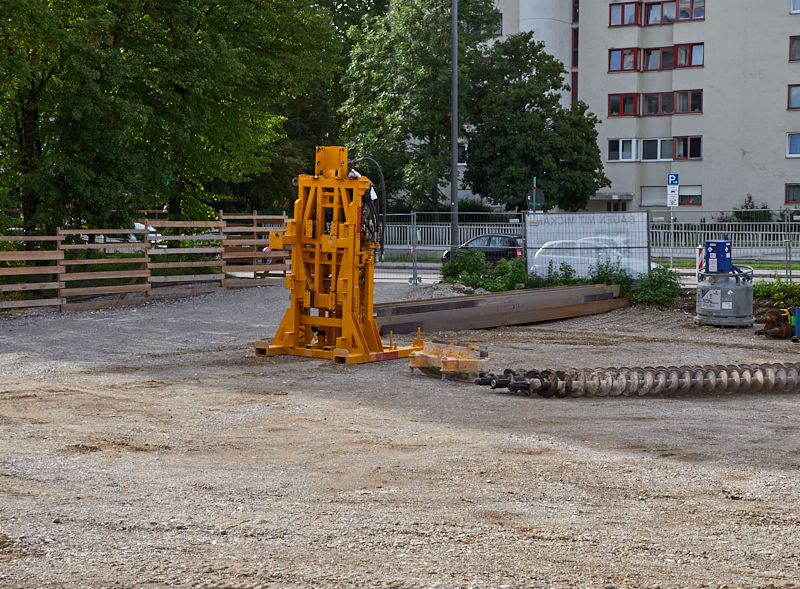 14.08.2019 - Die Aufstockungsarbeiten am OMGR beginnen