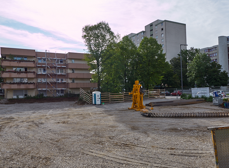 14.08.2019 - Die Aufstockungsarbeiten am OMGR beginnen