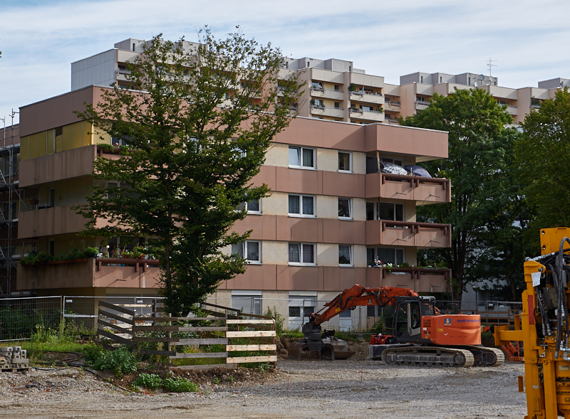14.08.2019 - Die Aufstockungsarbeiten am OMGR beginnen