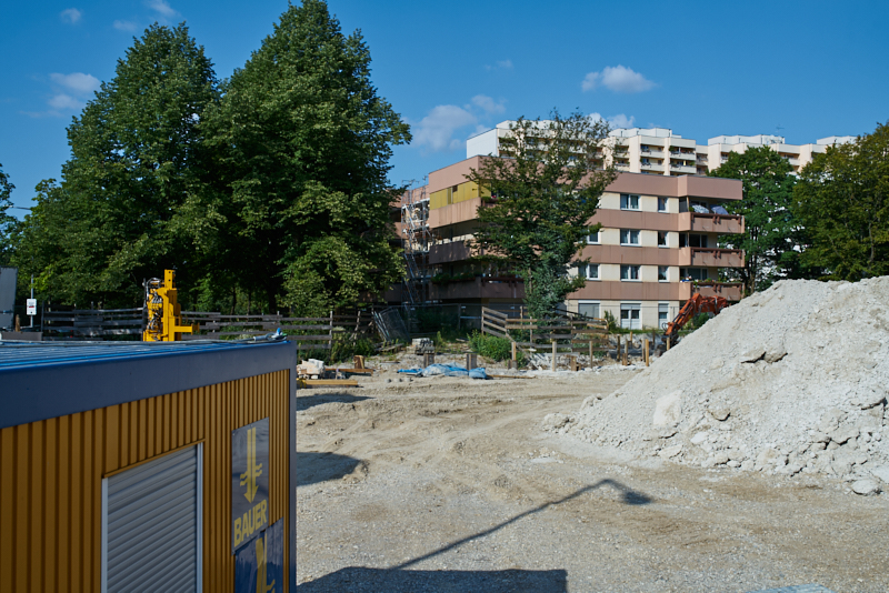 30.08.2019 - Die Spundwände sind vorerst gebohrt