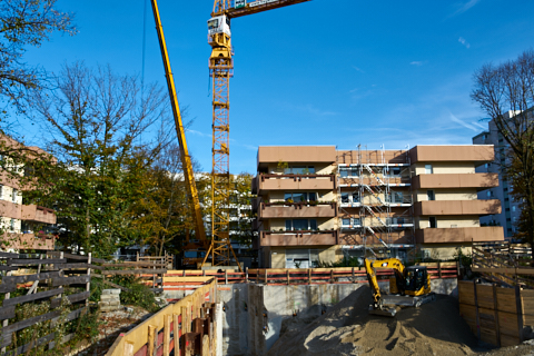23.10.2019 - Ein Kran für den Oskar-Maria-Graf-Ring