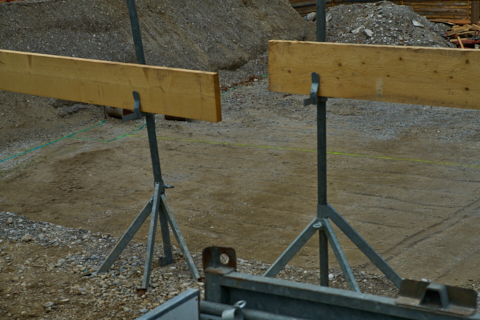 24.10.2019 - Der Kran steht und hat mit der Arbeit begonnen