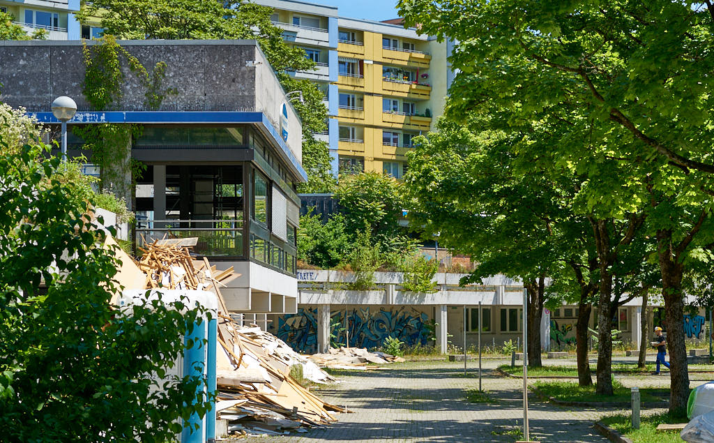 06.07.2021 - Entkernung im Quiddezentrum in Neuperlach