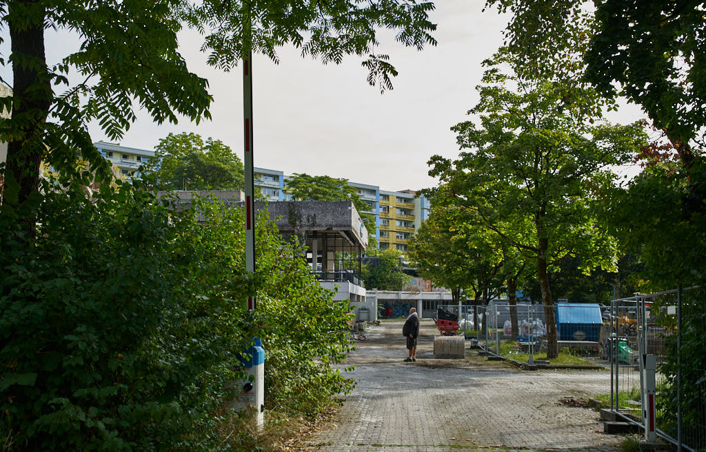 22.09.2021 - Abrissbegin des Quiddezentrums in Neuperlach