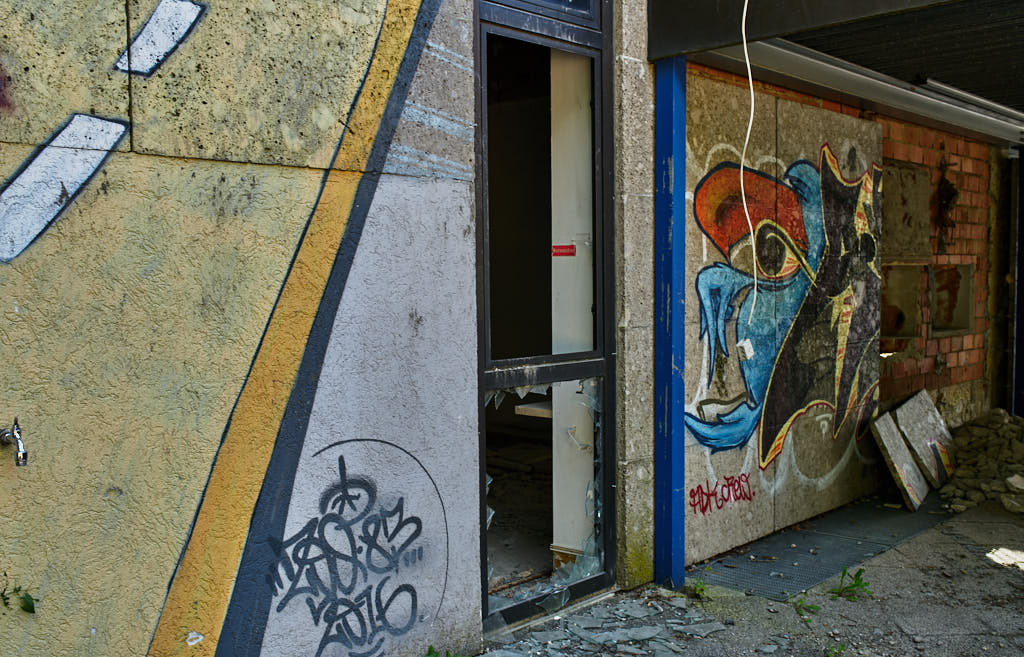 24.09.2021 - Abrissbegin des Quiddezentrums in Neuperlach