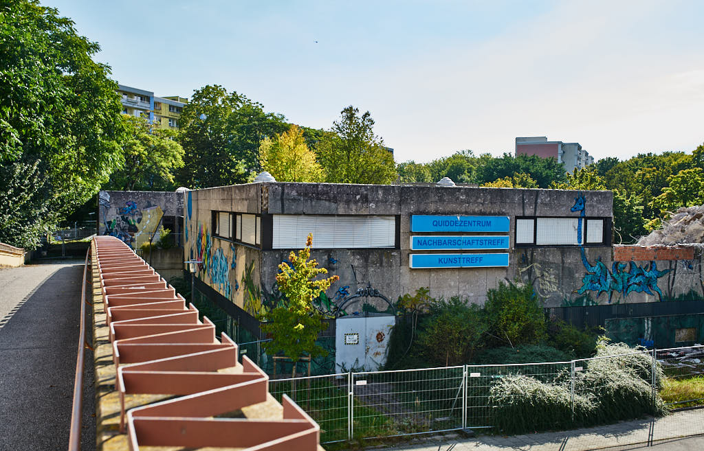 24.09.2021 - Abrissbegin des Quiddezentrums in Neuperlach