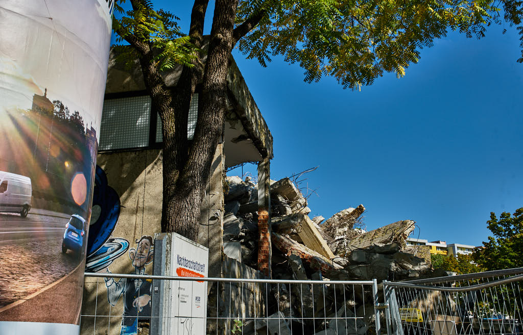 24.09.2021 - Abrissbegin des Quiddezentrums in Neuperlach