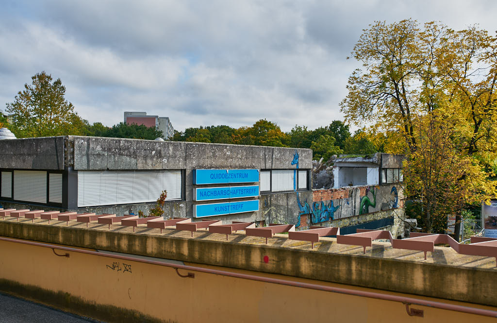 28.09.2021 - Abrissbegin des Quiddezentrums in Neuperlach