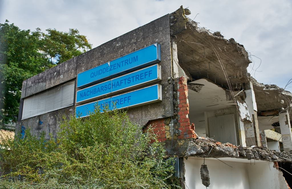 29.09.2021 - Abrissbegin des Quiddezentrums in Neuperlach