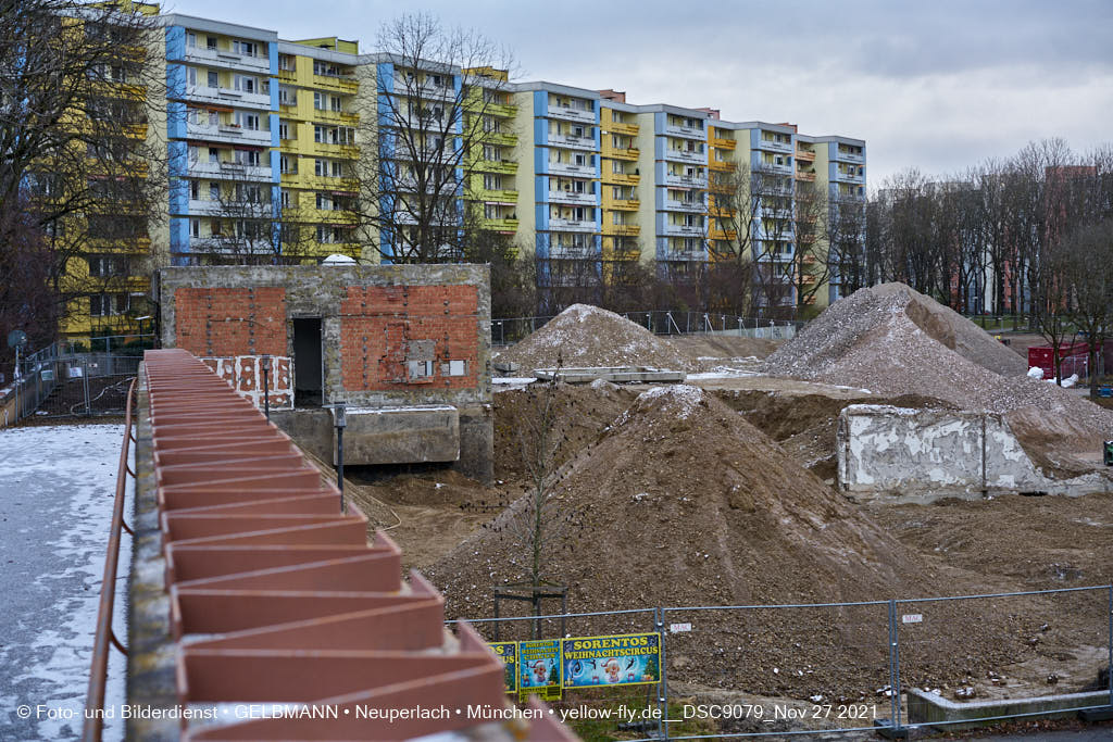 27.08.2021 - Abrissbaustelle Quiddezentrum in Neuperlach