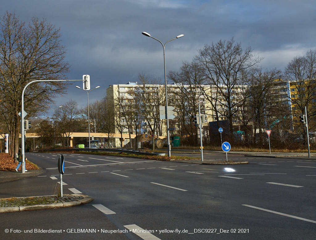 02.12.2021 - Abriss des Quiddezentrums in Neuperlach
