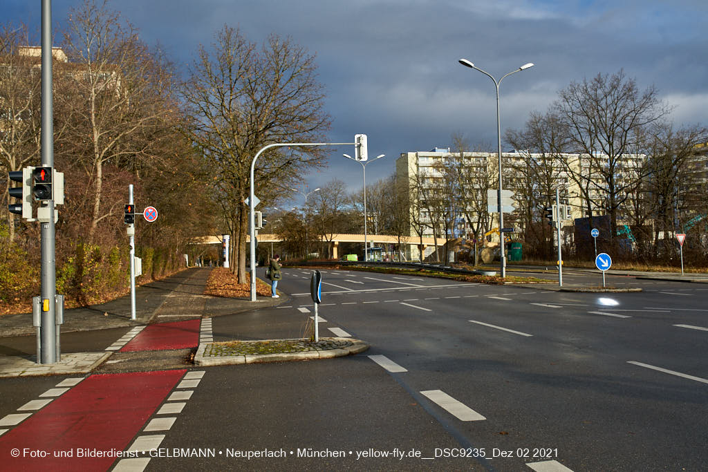 02.12.2021 - Abriss des Quiddezentrums in Neuperlach