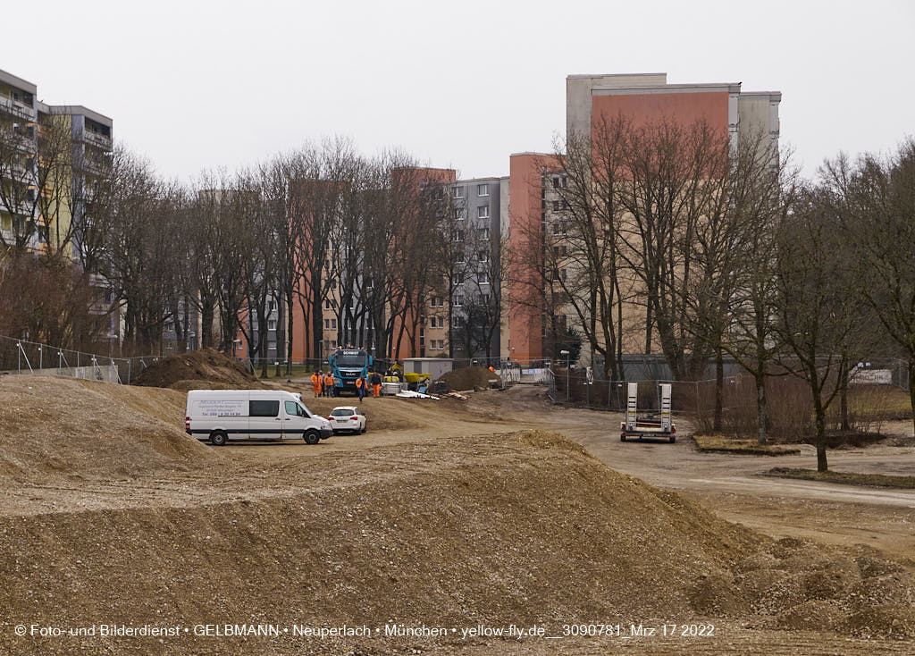 17.03.2022 - Abriss-Baustelle Quiddezentrum in Neuperlach