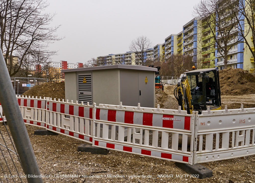 17.03.2022 - Abriss-Baustelle Quiddezentrum in Neuperlach