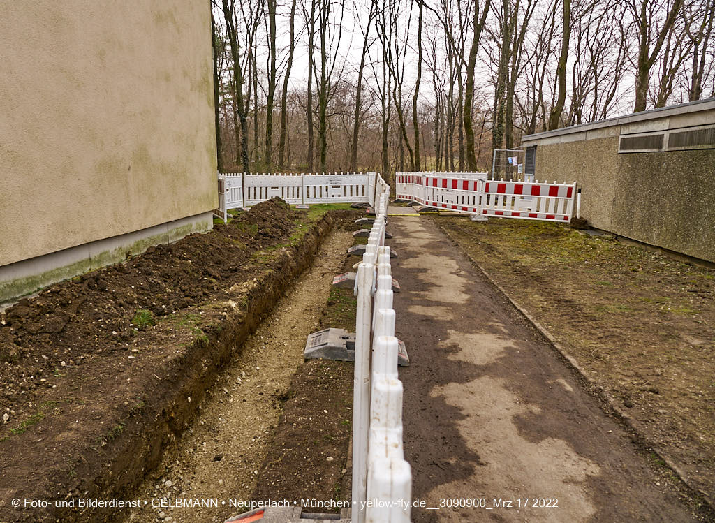 17.03.2022 - Abriss-Baustelle Quiddezentrum in Neuperlach